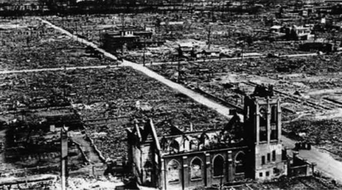 O milagre de Hiroshima: Os jesuítas que sobreviveram à explosão da bomba atômica O milagre de Hiroshima: Os jesuítas que sobreviveram à explosão da bomba atômica